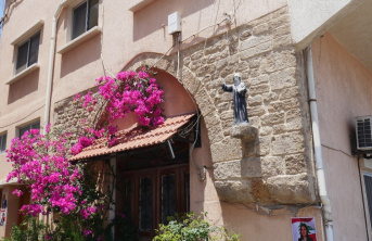 A house in Tyre with a small statue of St Charbel