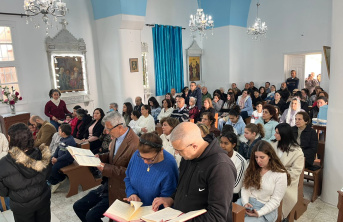 Archbishop Georges Iskandar of Tyre saying Mass 