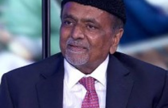 Rafiq Hayat, National President of the Ahmadiyya Muslim Community UK 
