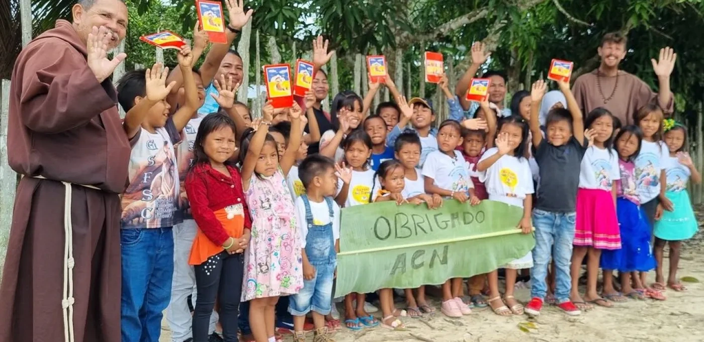 Ticuna children with the Capuchin Brothers.