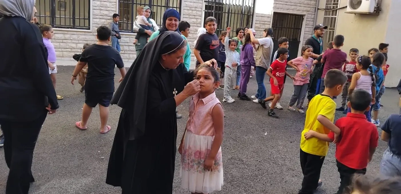 Sisters helping IDPs in Lebanon.