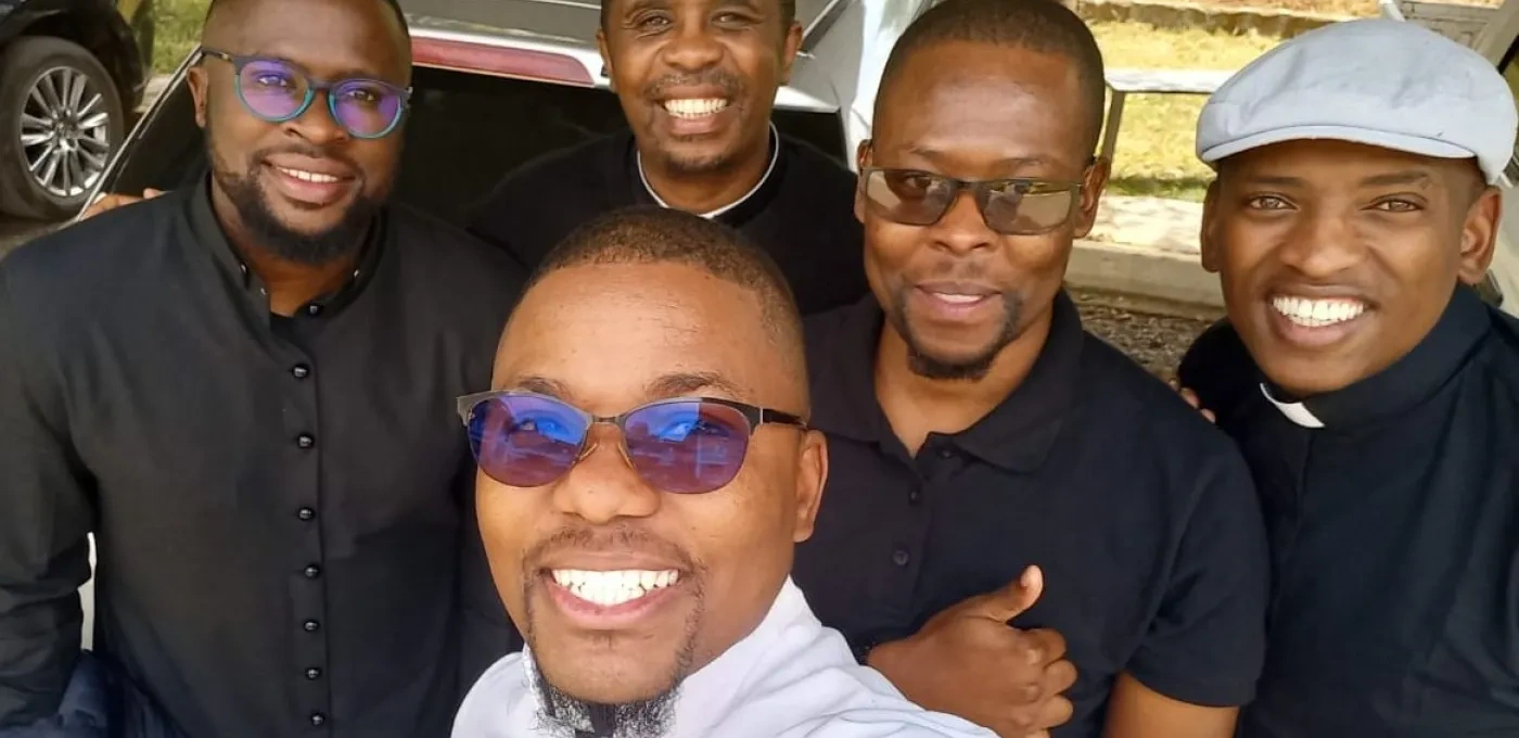 Seminarians and priests taking a selfie