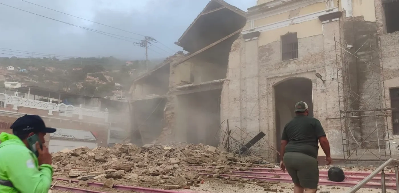 Church of San Sebastian de Maiquetia in La Guaira after the earthquake