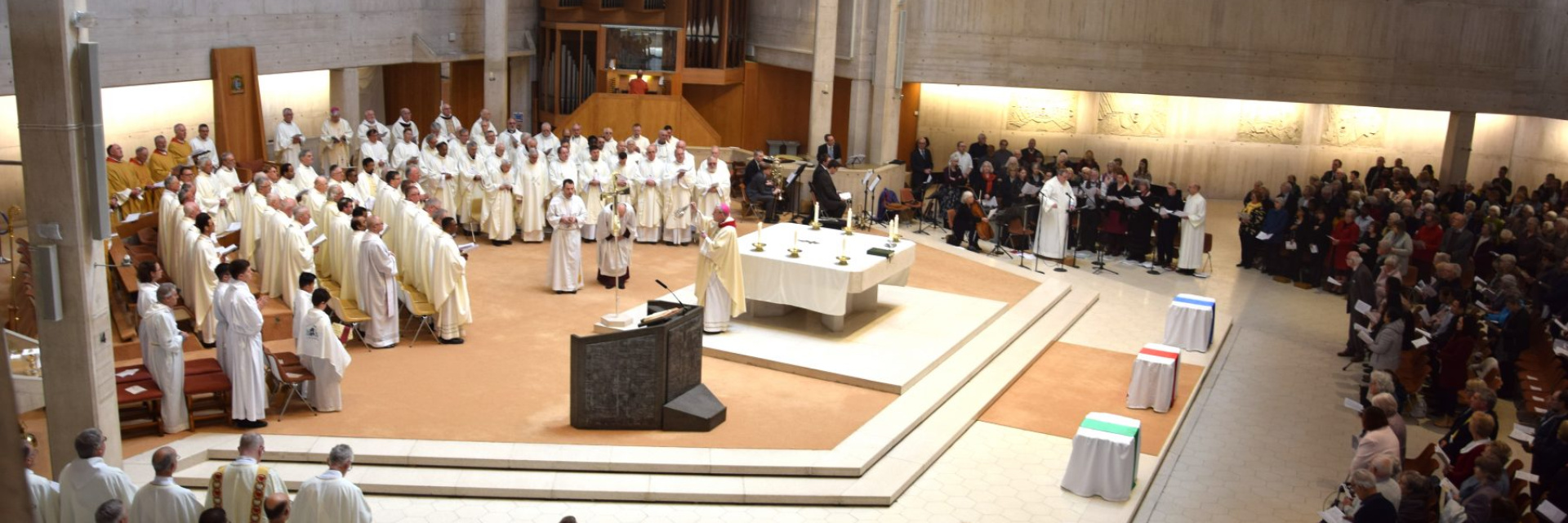 Christmas Mass celebrated at Clifton Catholic Cathedral