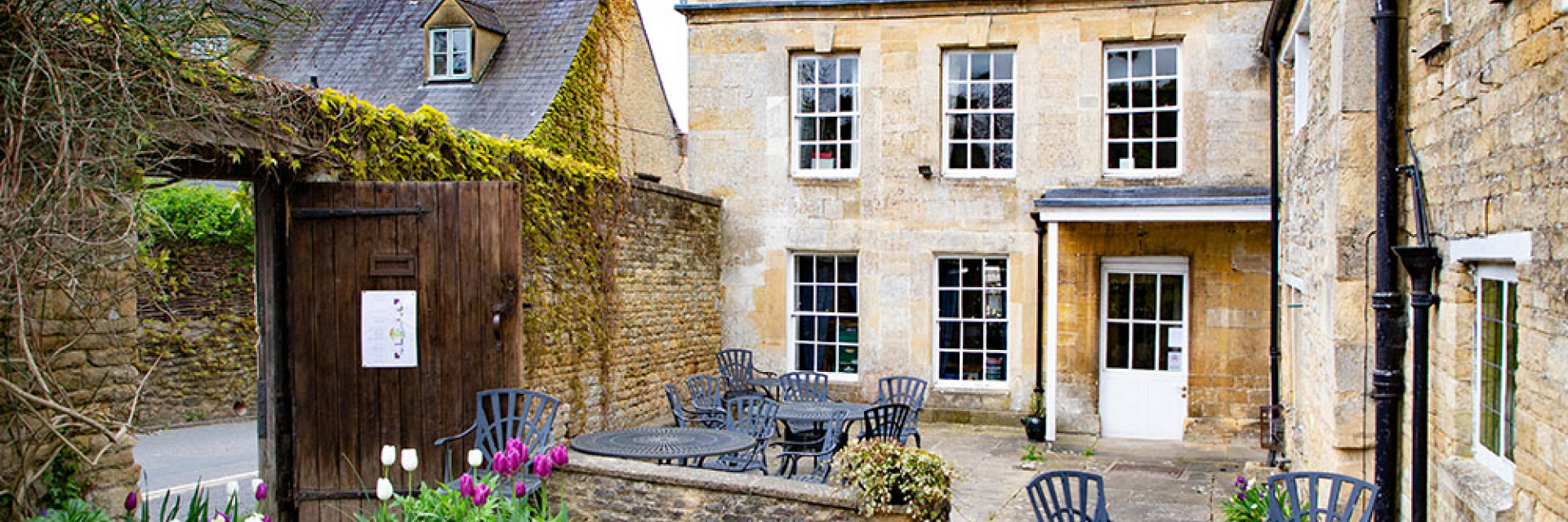 Charlbury House garden