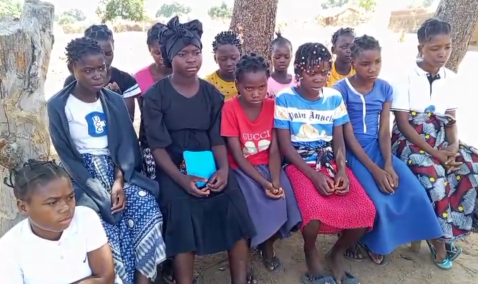 Women and children in Ntele camp