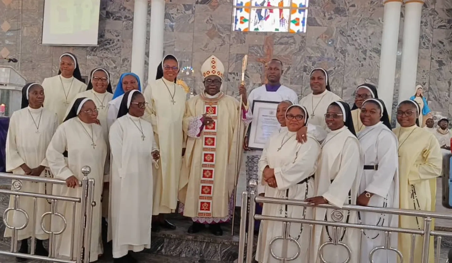 Tobias Yahaya celebrating his ACN Courage to Be Christian Award in Nigeria (Image © Tobias Yahaya).
