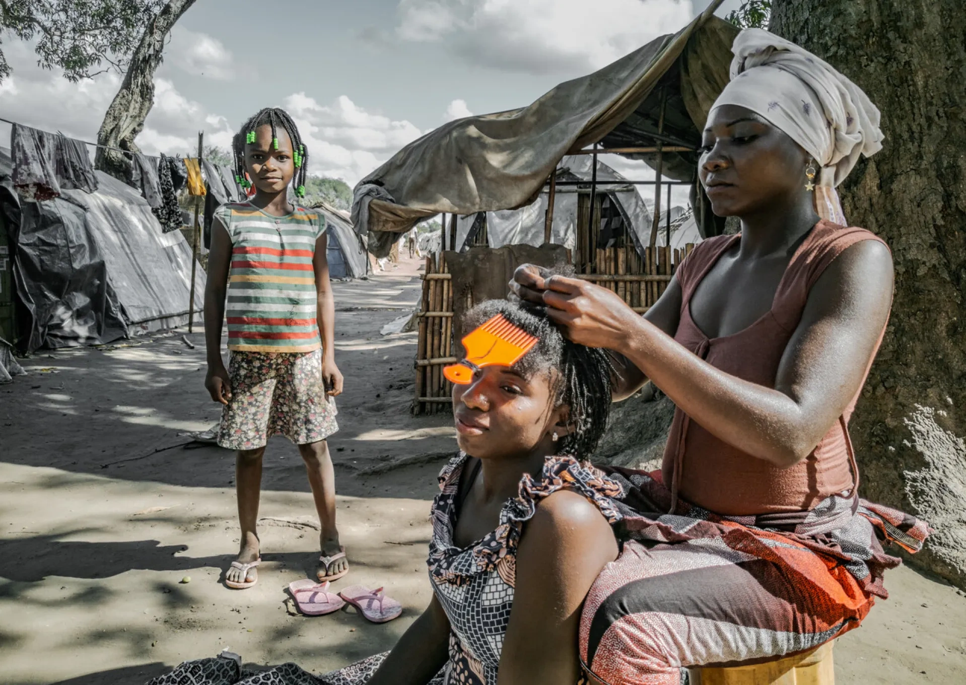Moher and daughters in Mozambique IDP camp