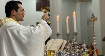 Easter celebrations in a Mass in Brazil