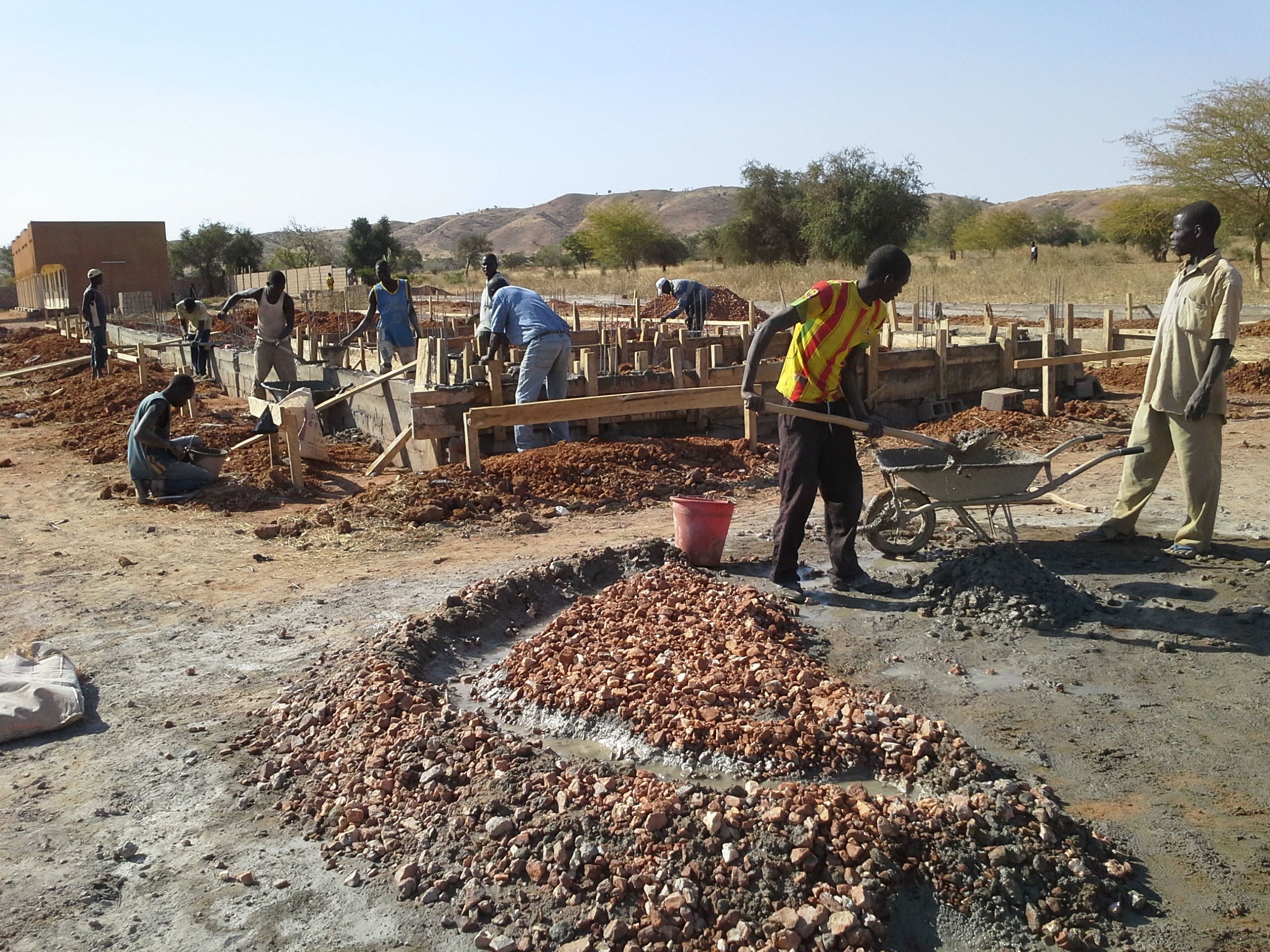 Construction of a multipurpose hall in Kaya diocese, Burkina Faso (©Aid to the Church in Need)