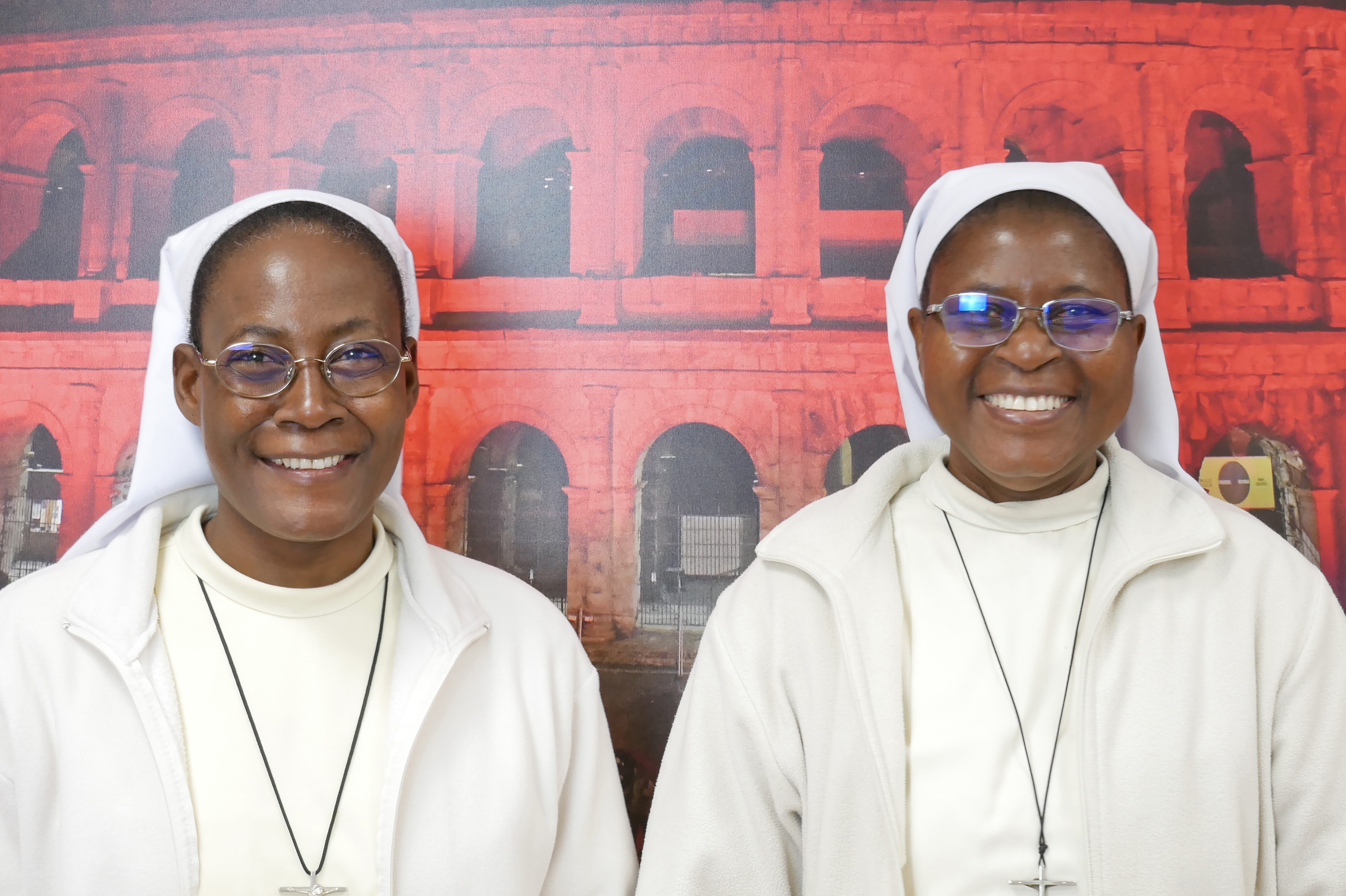 Images: (Left to right) Sister Pauline and Sister Marie Bernadette (Credit: Aid to the Church in Need)