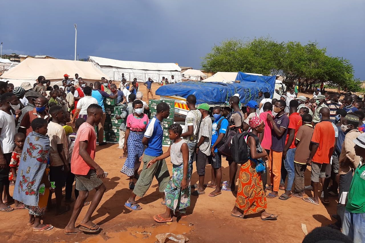 Food distributed to displaced people in Cabo Delgado (© Aid to the Church in Need)