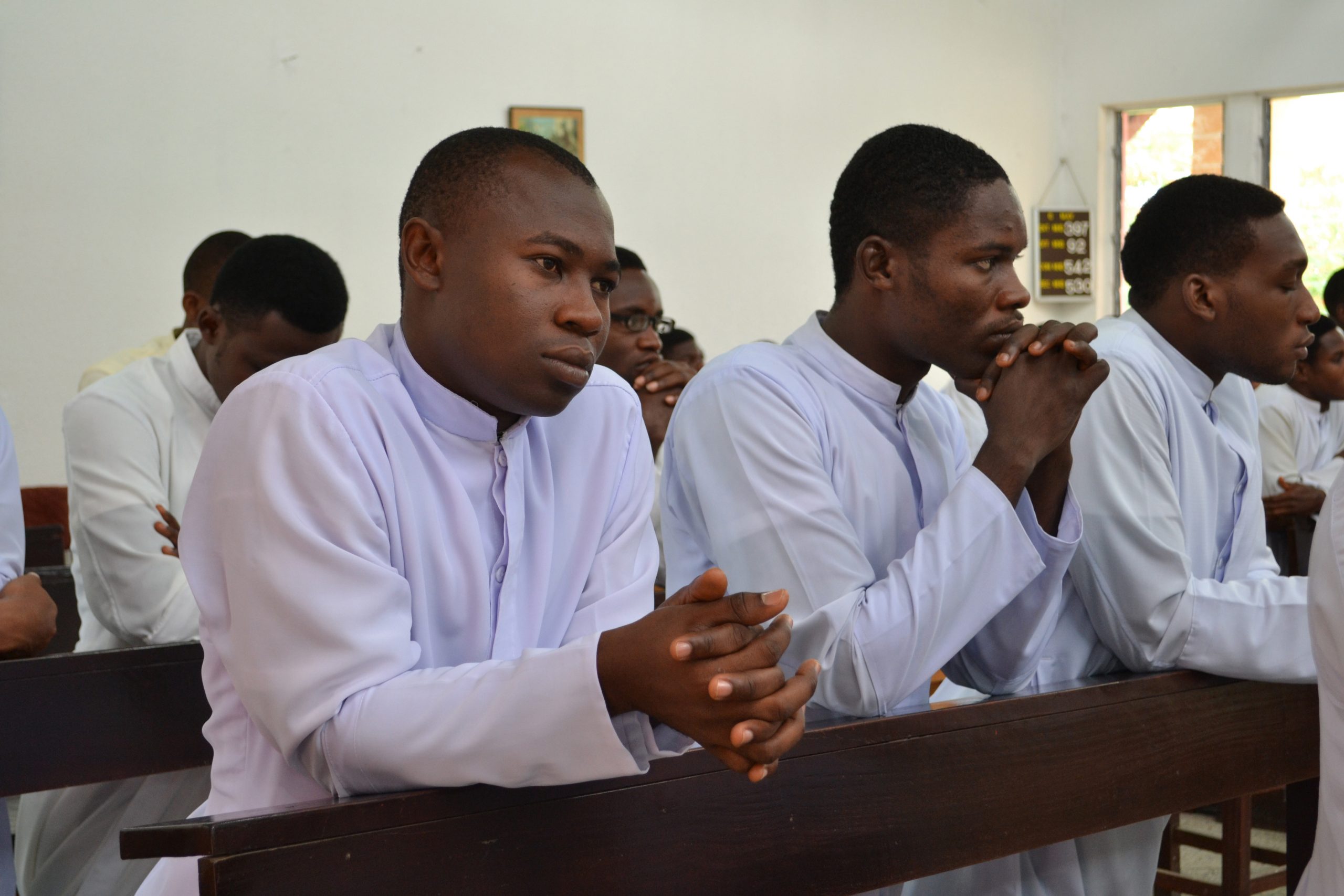 With picture of seminarians at prayer in Nigeria (Image © Aid to the Church in Need)