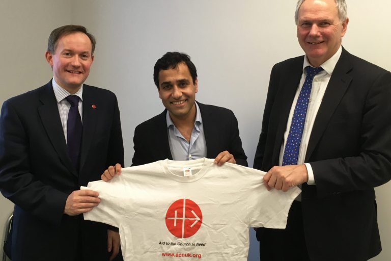 Rehman Chishti, MP for Gillingham and Rainham, flanked by John Pontifex, Head of Press & Information, ACN (UK) (left) and Neville Kyrke-Smith, National Director, ACN (UK)