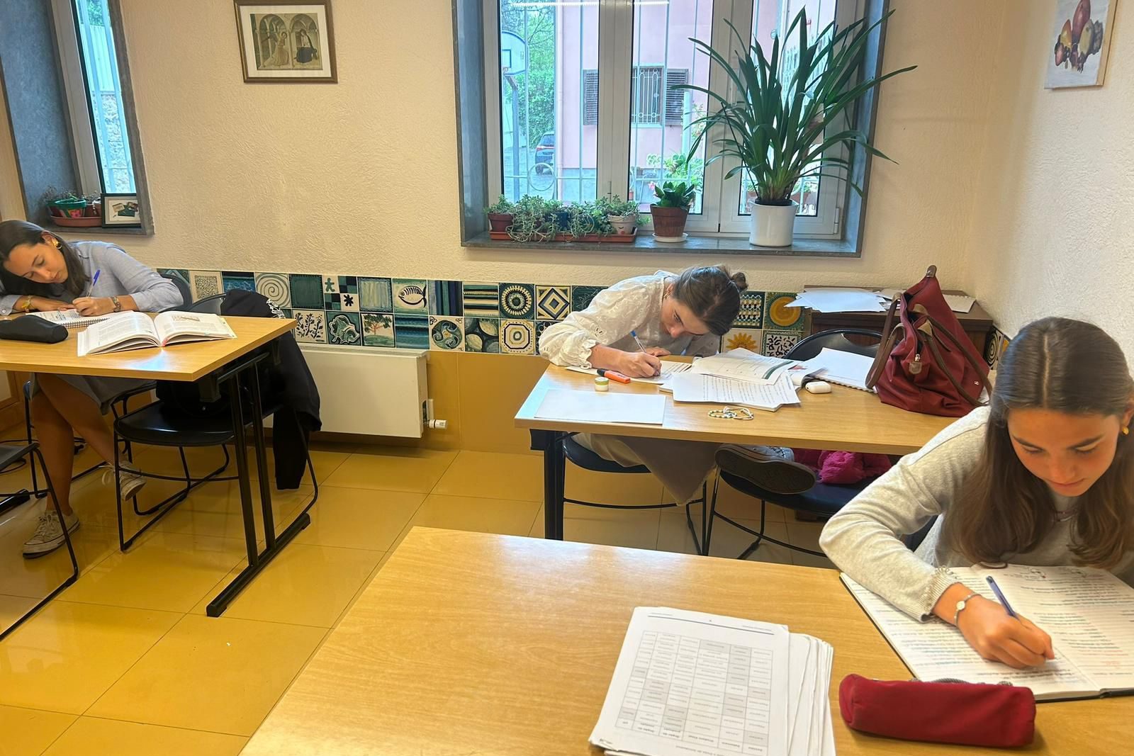Members of the Darca Club studying.