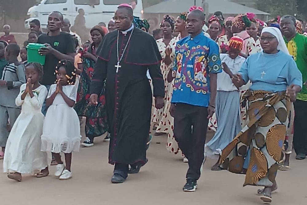 Bishop António Juliasse Ferreira Sandramo visiting IDPs in Pemba Diocese.